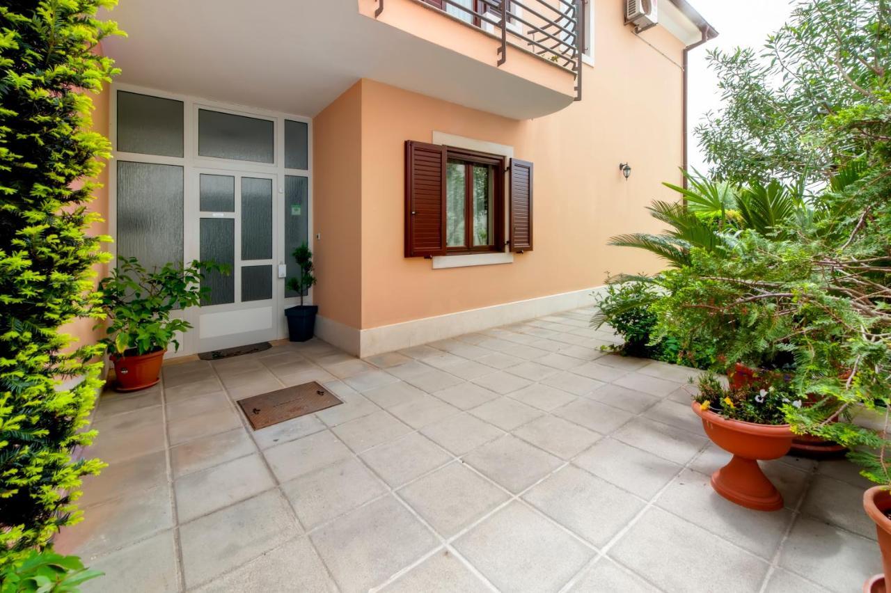 Apartments Villa Brigita Rovinj Ngoại thất bức ảnh